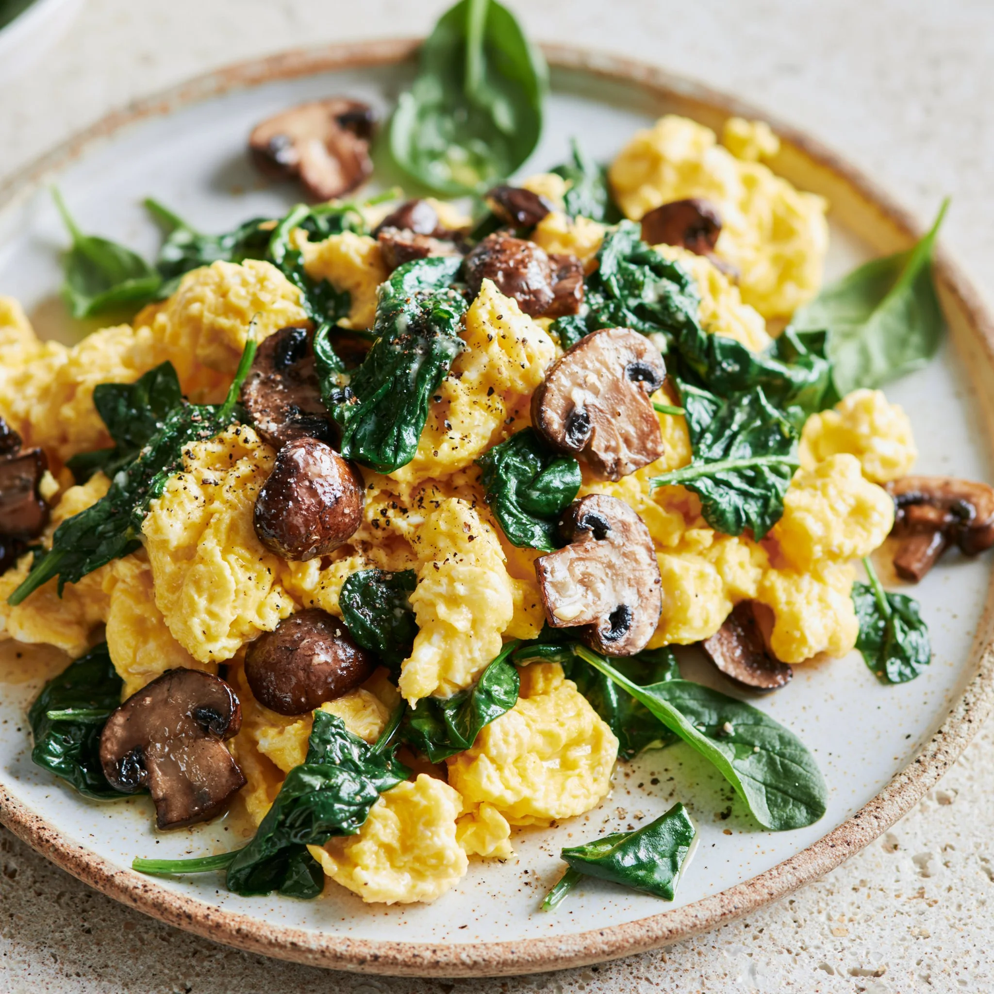 Mushroom Spinach Scrambled Eggs